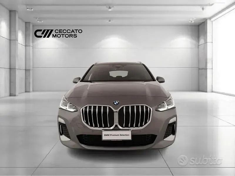 Usata BMW 218 Active Tourer M Sport 150 CV (110 kW) 2022 Grigio Monovolume