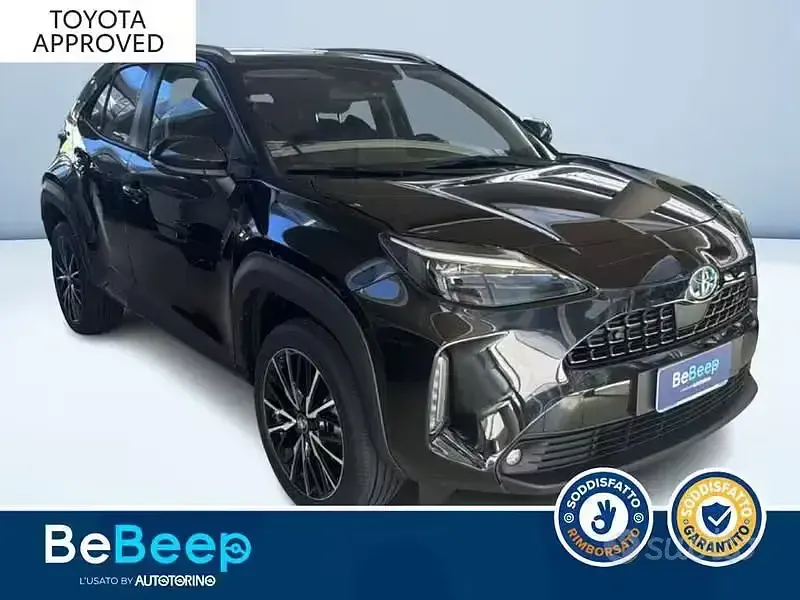 Usata Toyota Yaris Cross Lounge 116 CV (85 kW) 2022 Nero SUV