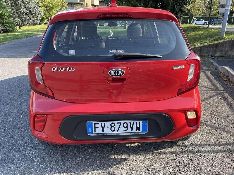 Usata Kia Picanto 65 CV (47 kW) 2019 Utilitaria