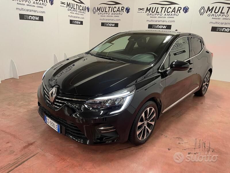 Nero Usata 2023 Renault Clio V Techno Tre volumi | 15.900 € (Buon prezzo) - Immagine 1/4