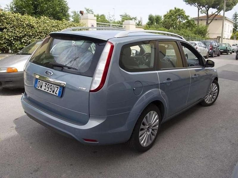 Usata Ford Focus Style 90 CV (66 kW) 2009 Blu/azzurro Station wagon