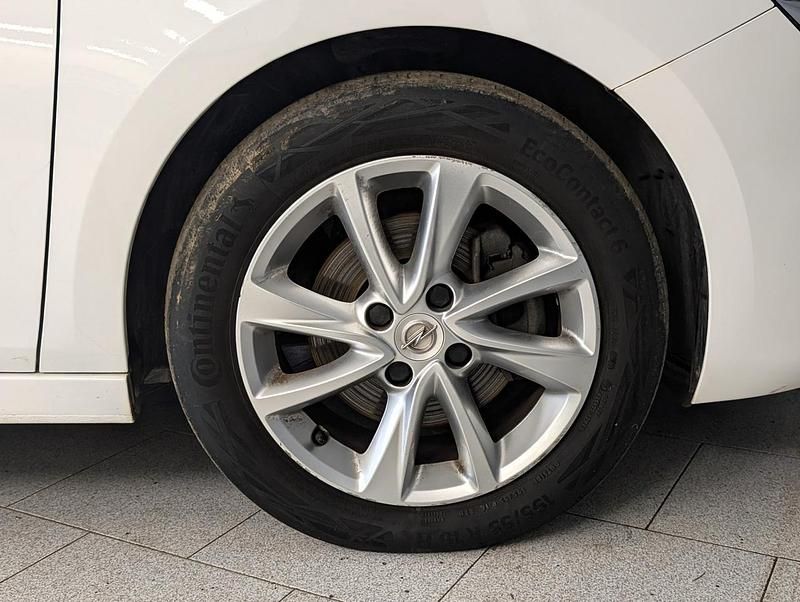 Usata Opel Corsa Elegance 101 CV (74 kW) 2021 Bianco Berlina