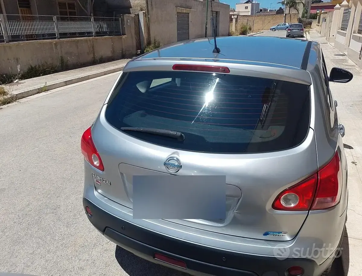 Usata Nissan Qashqai 106 CV (77 kW) 2010 Grigio SUV