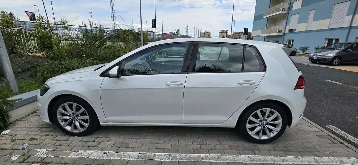Usata VW Golf VII Executive 116 CV (85 kW) 2018 Bianco Berlina