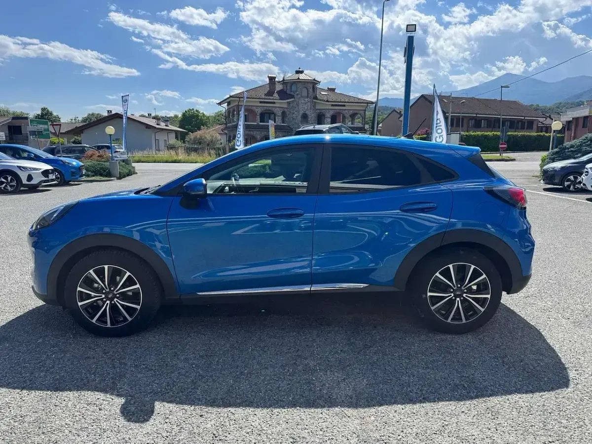 Usata Ford Puma Titanium 125 CV (91 kW) 2023 Blu/azzurro SUV