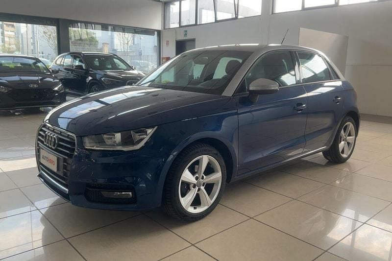 Usado Audi A1 Sportback Design 82 CV (60 kW) 2017 Utilitario