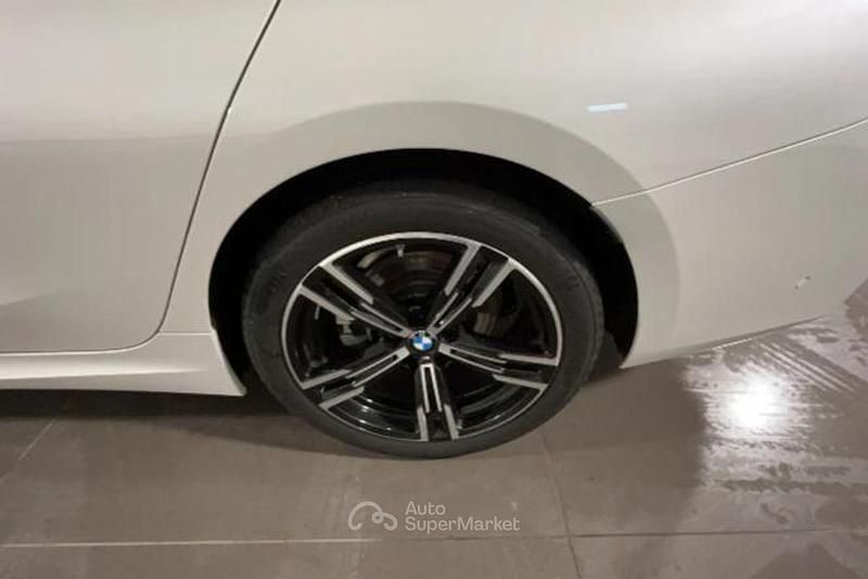 Usata BMW 318 M Sport 150 CV (110 kW) 2025 Bianco Berlina