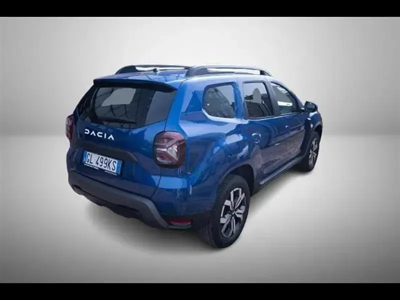 Usata Dacia Duster Journey 100 CV (73 kW) 2022 Grigio chiaro SUV