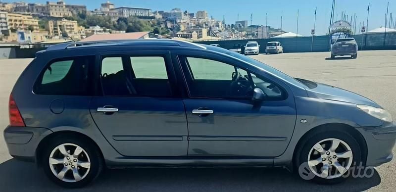 Usata Peugeot 307 90 CV (66 kW) 2007 Grigio Station wagon