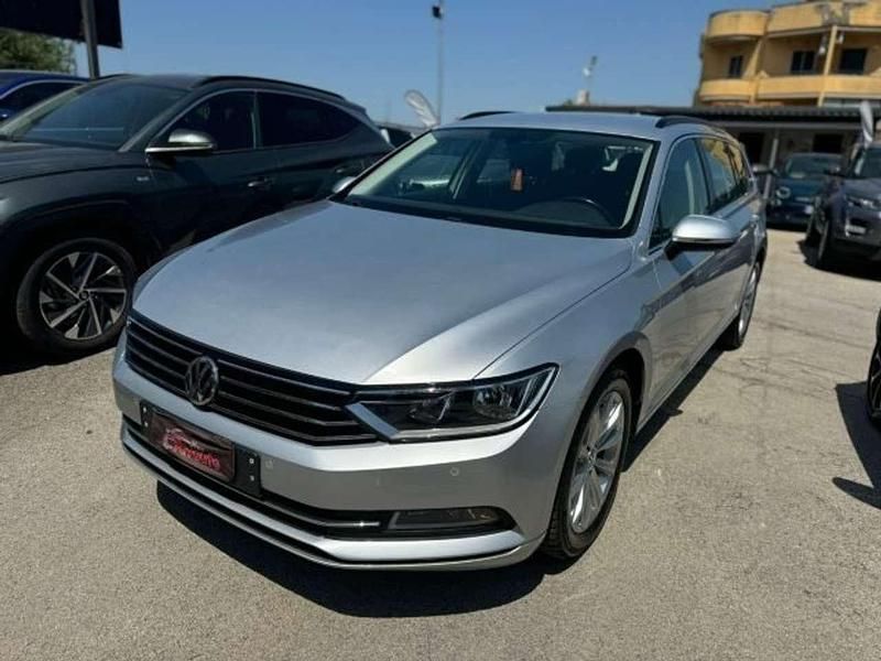 Usata VW Passat Executive 150 CV (110 kW) 2018 Grigio Station wagon