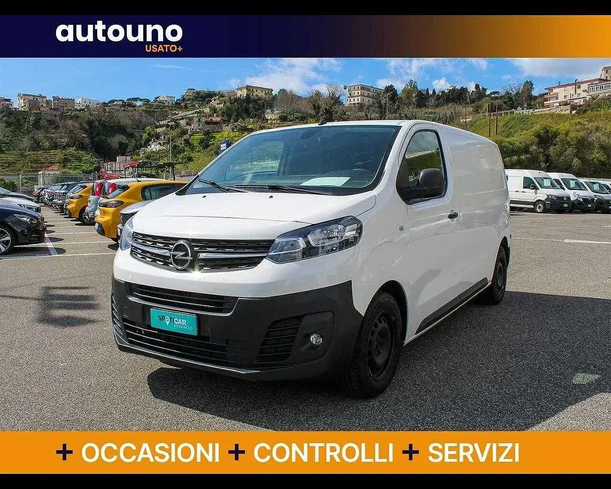 Begagnad Opel Vivaro Enjoy 120 HK (88 kW) 2019 Minibuss