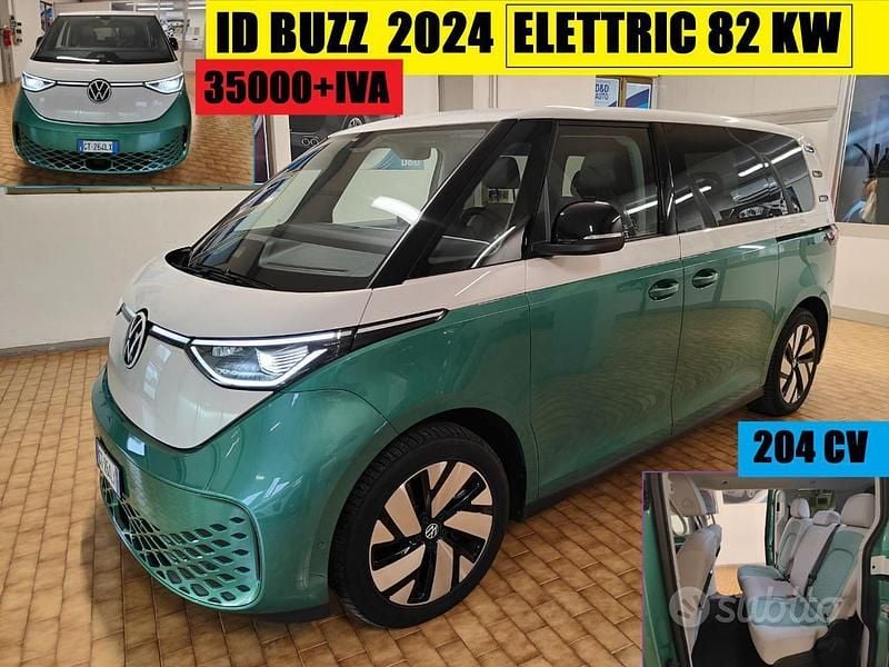 Usata VW ID. Buzz Pro 82 kW (112 CV) 2024 Azzurro Monovolume