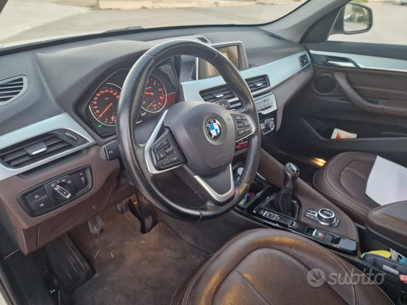 Bianco Usata 2016 BMW X1 Comfort Edition SUV | 15.999 € - Immagine 1/4