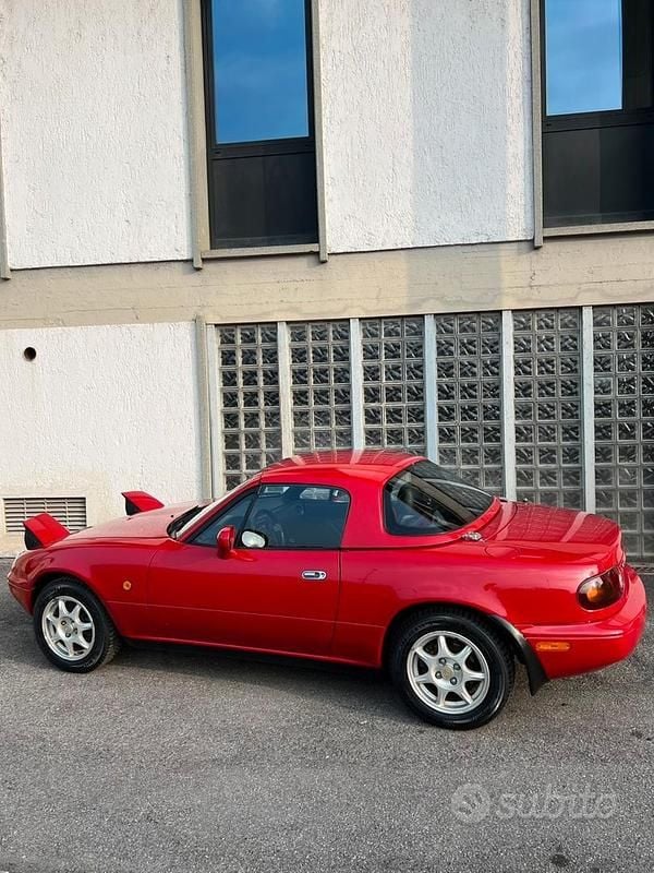 Usata Mazda MX5 131 CV (96 kW) 1994 Cabrio
