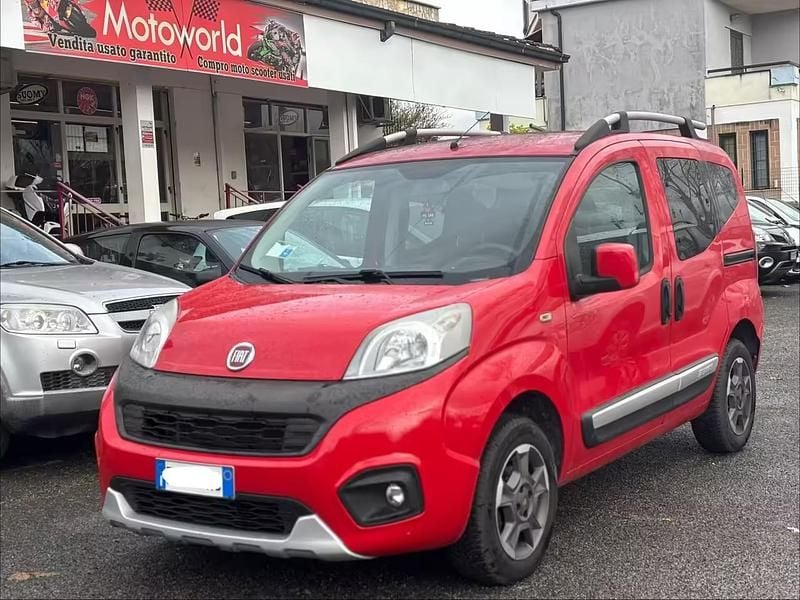 Usata Fiat Qubo Trekking 95 CV (69 kW) 2017 Rosso Monovolume