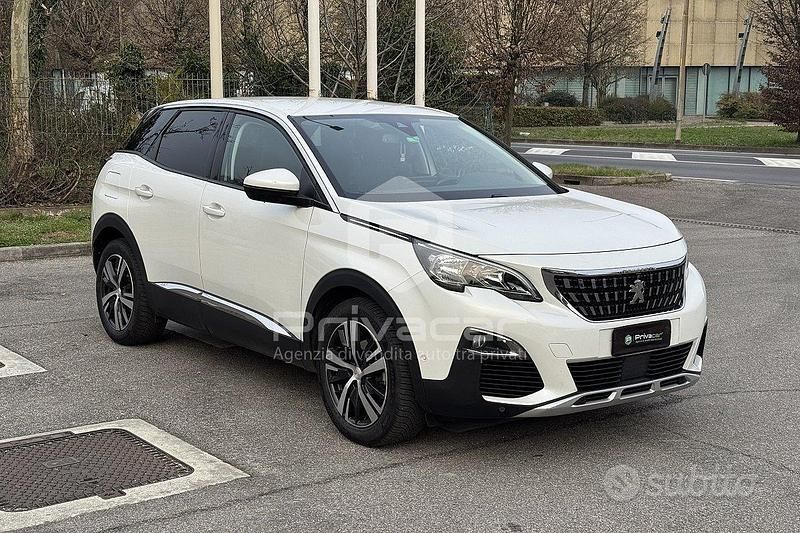 Usata Peugeot 3008 Allure 131 CV (96 kW) 2019 Bianco SUV