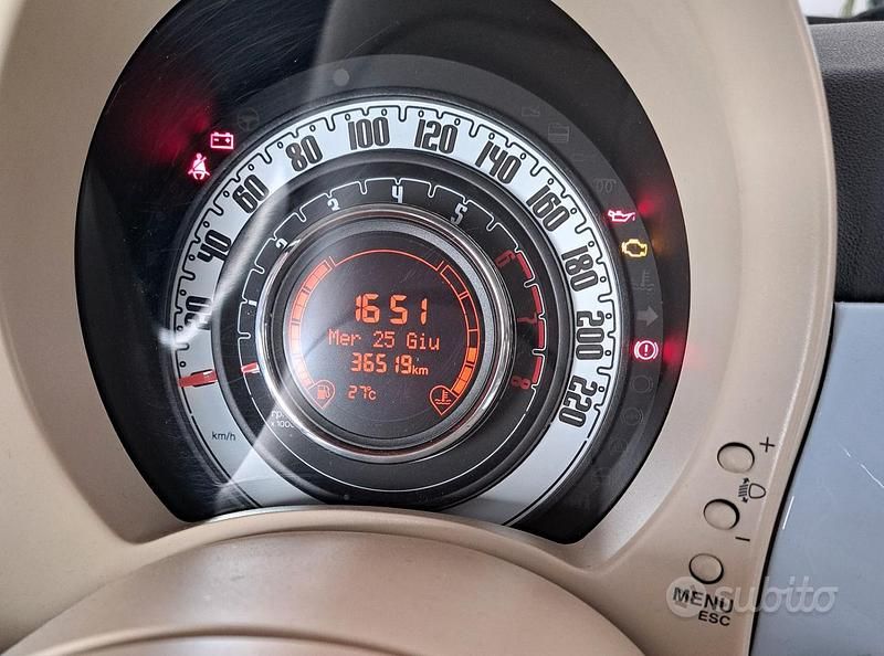 Usata Fiat 500 Lounge 101 CV (74 kW) 2009 Blu/azzurro Utilitaria