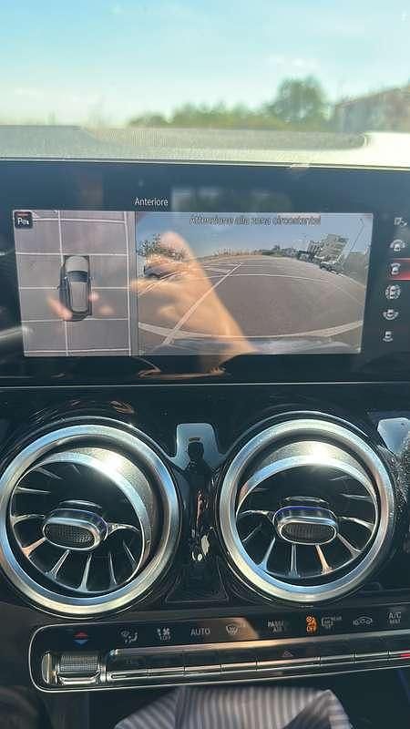 Usata Mercedes B200 Premium 163 CV (119 kW) 2019 Monovolume