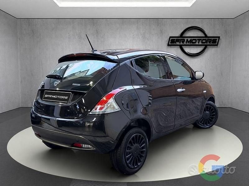 Usata Lancia Ypsilon 71 CV (52 kW) 2024 Other Utilitaria