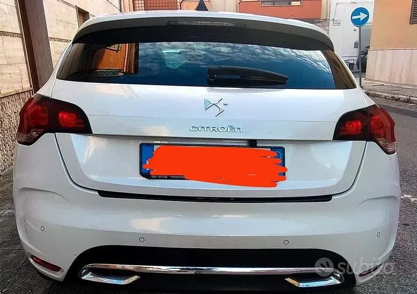 Usata Citroën DS4 111 CV (81 kW) 2013 Bianco Utilitaria