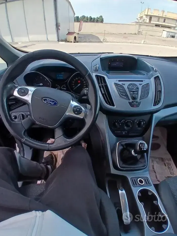 Usata Ford C-MAX 115 CV (84 kW) 2012 Nero Monovolume