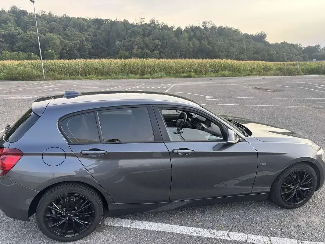 Usata BMW 118 143 CV (105 kW) 2011 Utilitaria