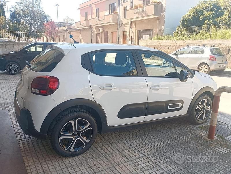 Usata Citroën C3 Feel 102 CV (75 kW) 2021 Bianco Utilitaria