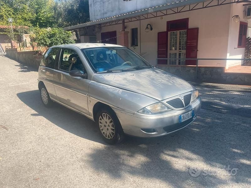 Usata Lancia Ypsilon 1999 Utilitaria