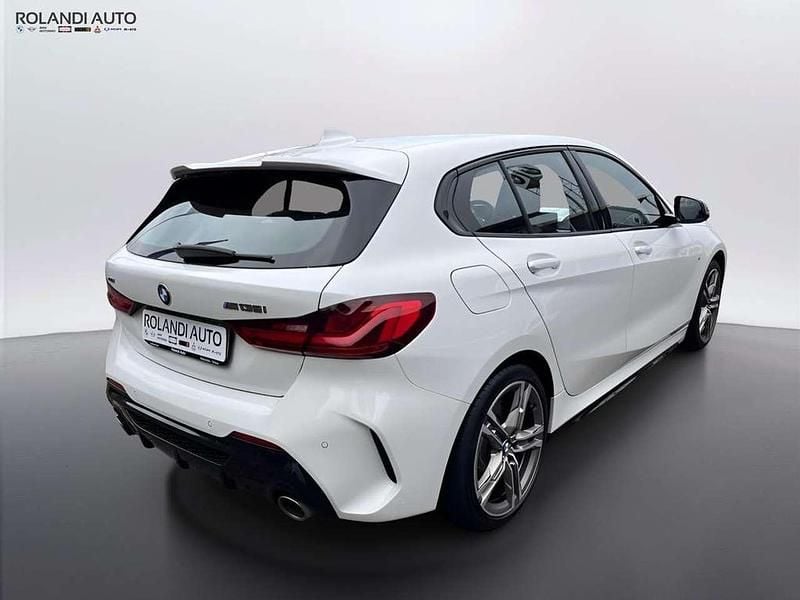 Usata BMW 135 306 CV (225 kW) 2024 Alpin white pastello Utilitaria