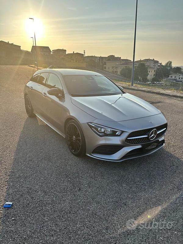 Usata Mercedes CLA200 Shooting Brake Premium 150 CV (110 kW) 2020 Giallo Station wagon