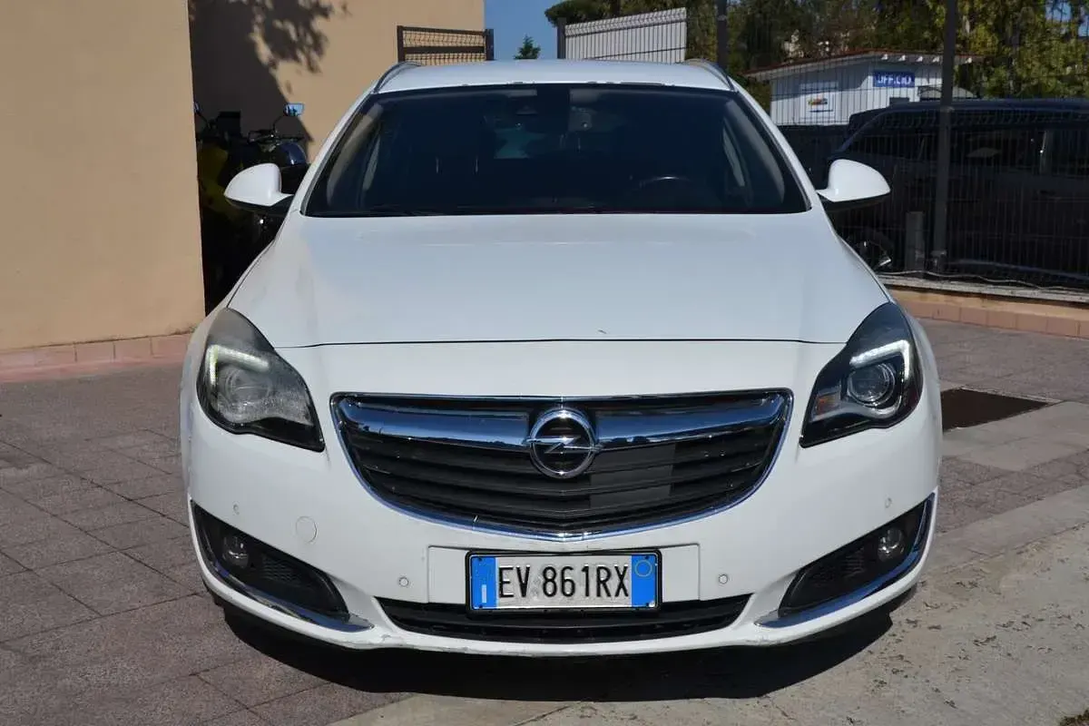 Usata Opel Insignia Business 163 CV (119 kW) 2014 Station wagon