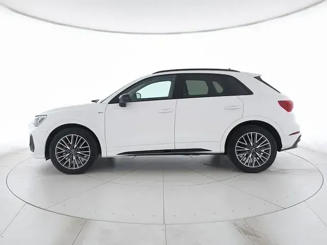 Usata Audi Q3 S-Line 150 CV (110 kW) 2022 Bianco ibis SUV