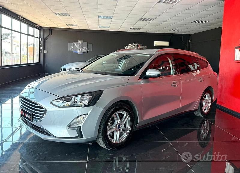 Grigio Usata 2020 Ford Focus ST Station wagon | 11.500 € (Ottimo prezzo) - Immagine 1/4