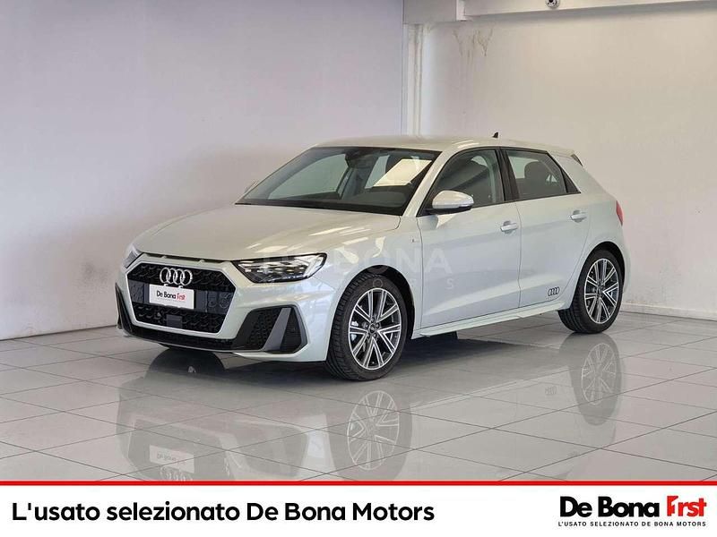 Usata Audi A1 Sportback Business 150 CV (110 kW) 2025 Argento Utilitaria