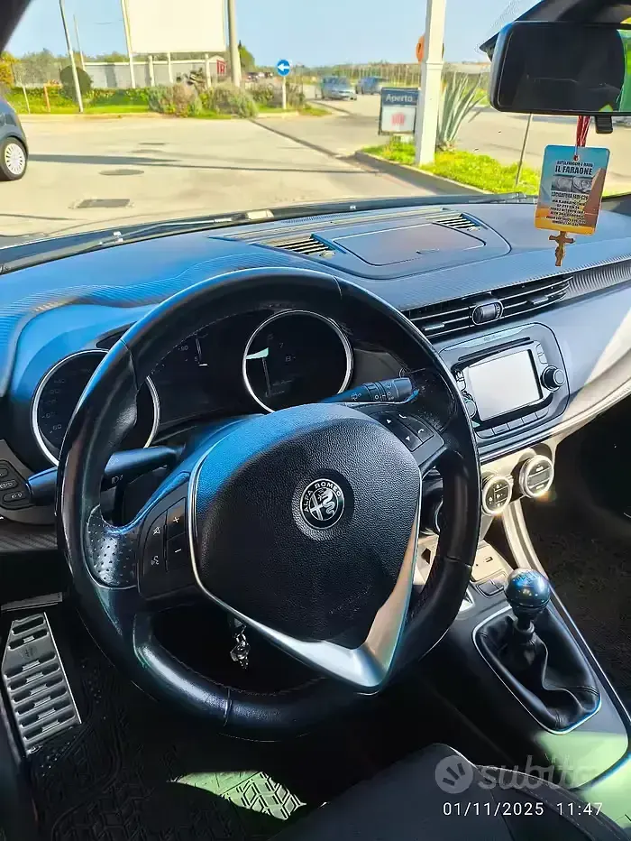 Usata Alfa Romeo Giulietta 120 CV (88 kW) 2017 Utilitaria