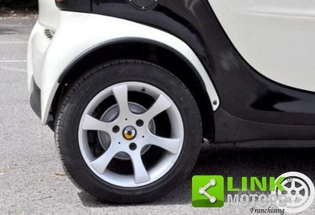 Usata Smart ForTwo Coupé Pulse 61 CV (44 kW) 2007 Bianco Coupé