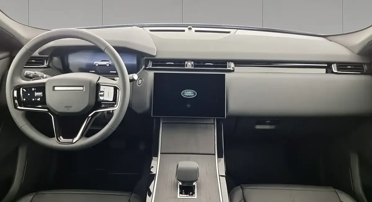 Usata Land Rover Range Rover Velar S 204 CV (150 kW) 2025 Zadar grey SUV
