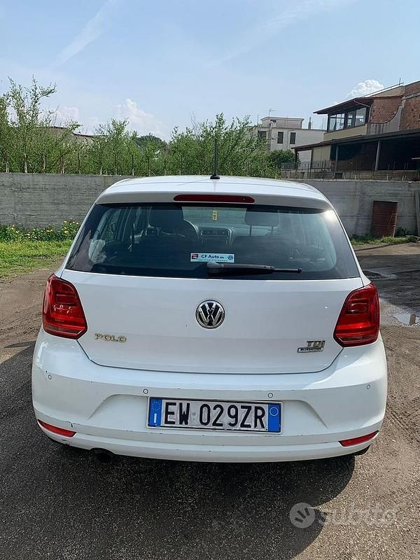 Usata VW Polo Comfortline 90 CV (66 kW) 2014 Bianco Berlina