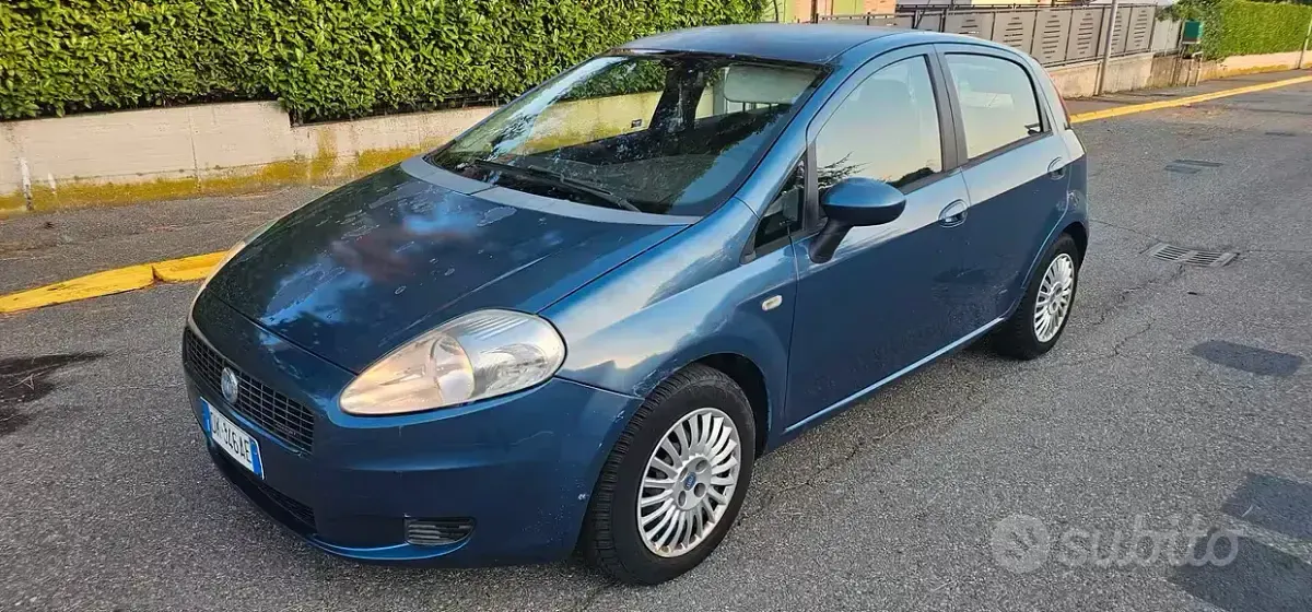 Usata Fiat Grande Punto 75 CV (55 kW) 2007 Utilitaria