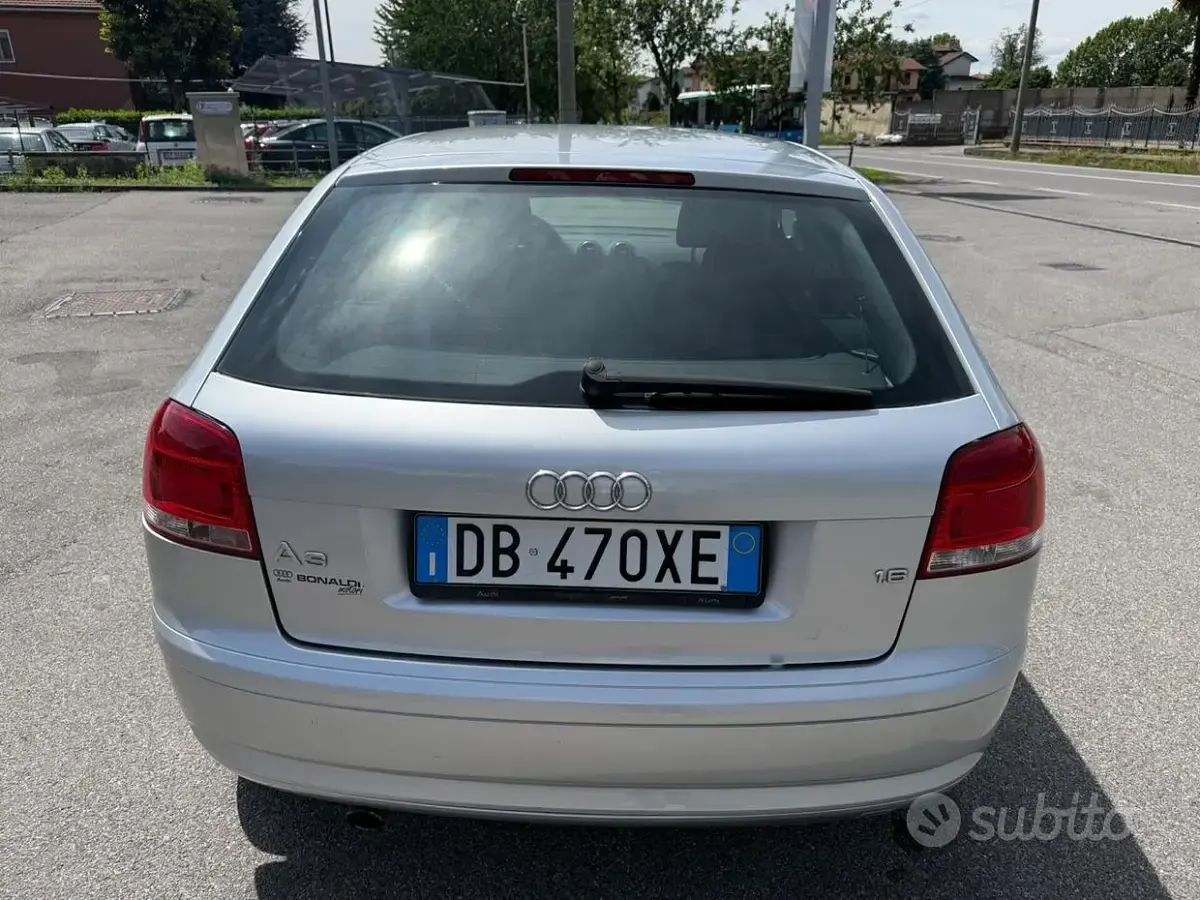 Usata Audi A3 Ambition 115 CV (84 kW) 2006 Grigio Utilitaria