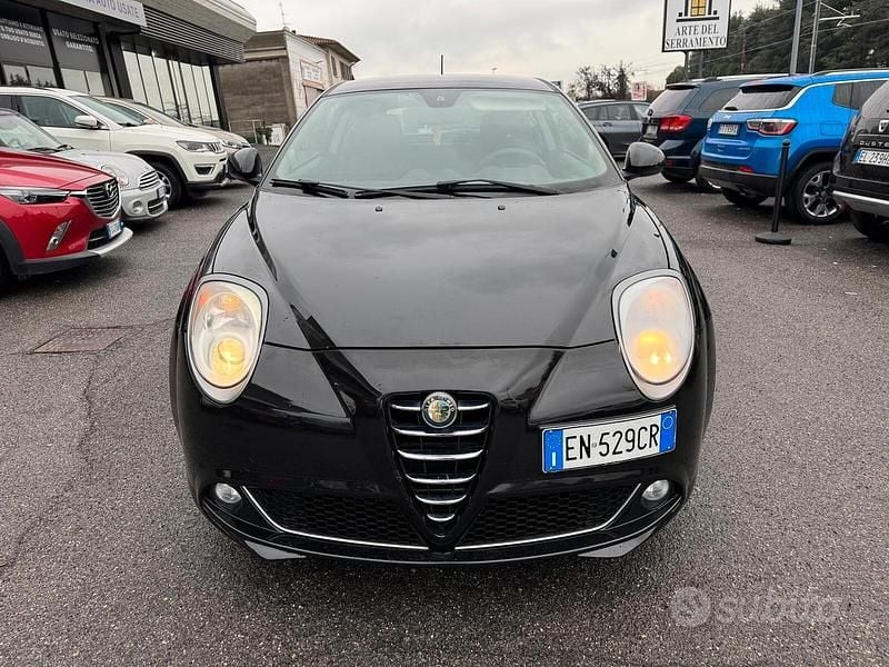 Usata Alfa Romeo MiTo Super 70 CV (51 kW) 2012 Nero Utilitaria
