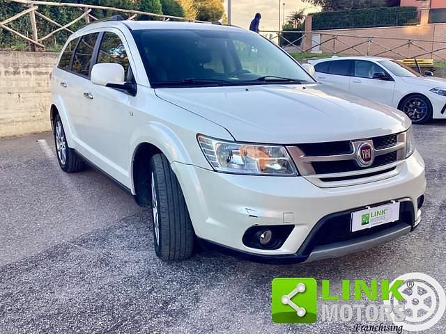 Usata Fiat Freemont Lounge 170 CV (125 kW) 2015 Bianco SUV