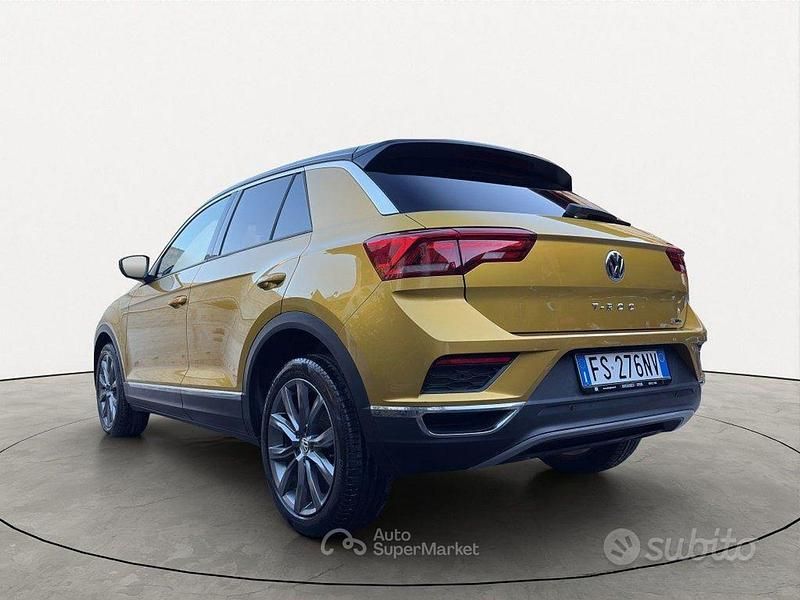 Usata VW T-Roc Advance 150 CV (110 kW) 2018 Giallo SUV