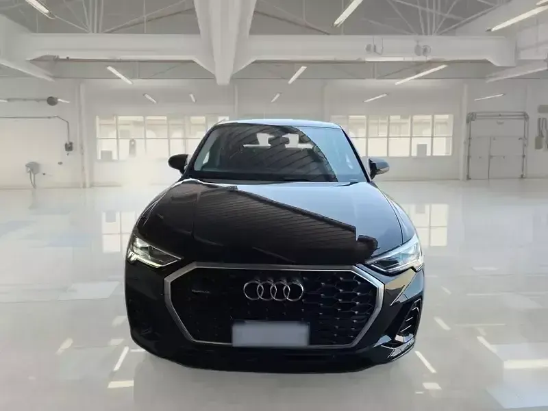 Usata Audi Q3 Sportback Business Plus 149 CV (109 kW) 2023 SUV