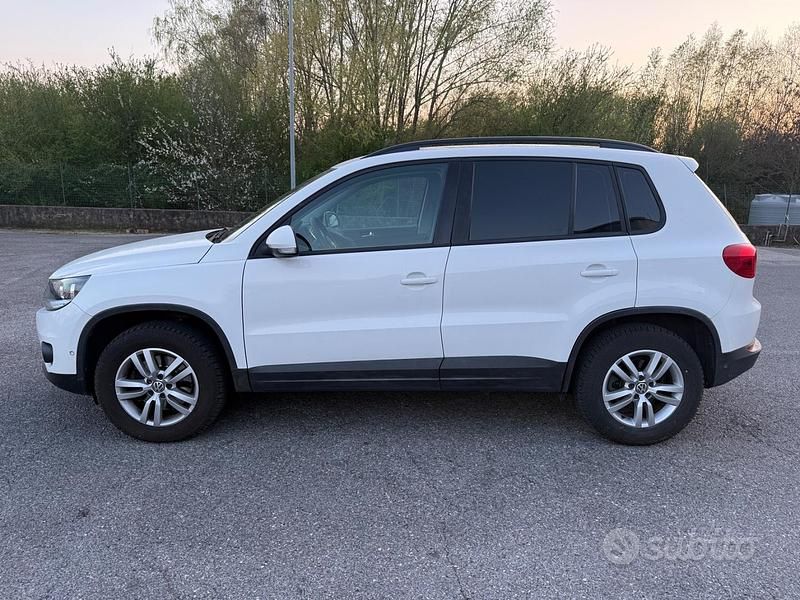 Usata VW Tiguan Trendline 122 CV (89 kW) 2011 Bianco SUV