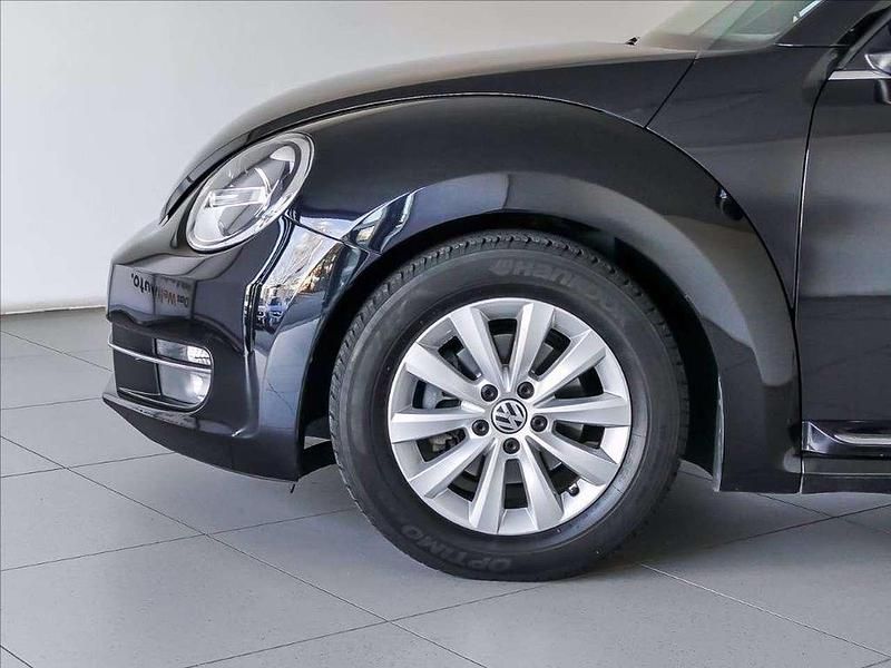 Usata VW Beetle Design 105 CV (77 kW) 2014 Nero perla Utilitaria