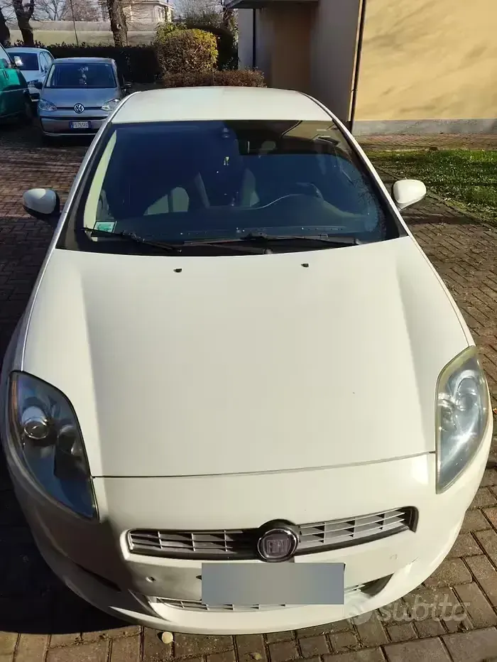 Usata Fiat Bravo 105 CV (77 kW) 2010 Bianco Utilitaria