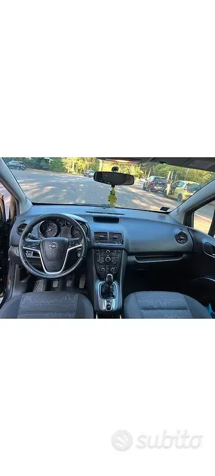 Usata Opel Meriva 101 CV (74 kW) 2010 Nero Monovolume