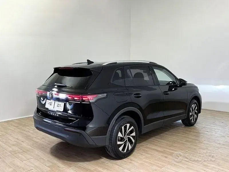 Nuova VW Tiguan Edition 150 CV (110 kW) 2026 Nero SUV