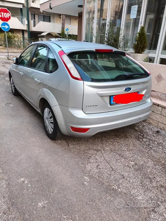 Usata Ford Focus 109 CV (80 kW) 2009 Berlina